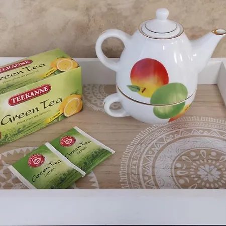 Marilyn Prijemny 3 Izbovy V Raci Raca