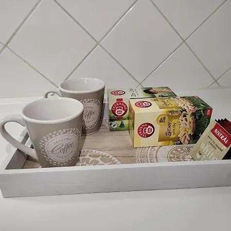 Marilyn Prijemny 3 Izbovy V Raci 아파트 *