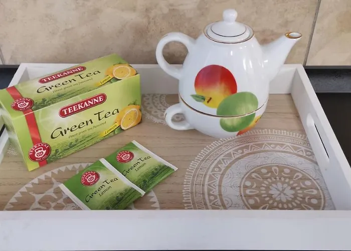 Marilyn Prijemny 3 Izbovy V Raci Raca